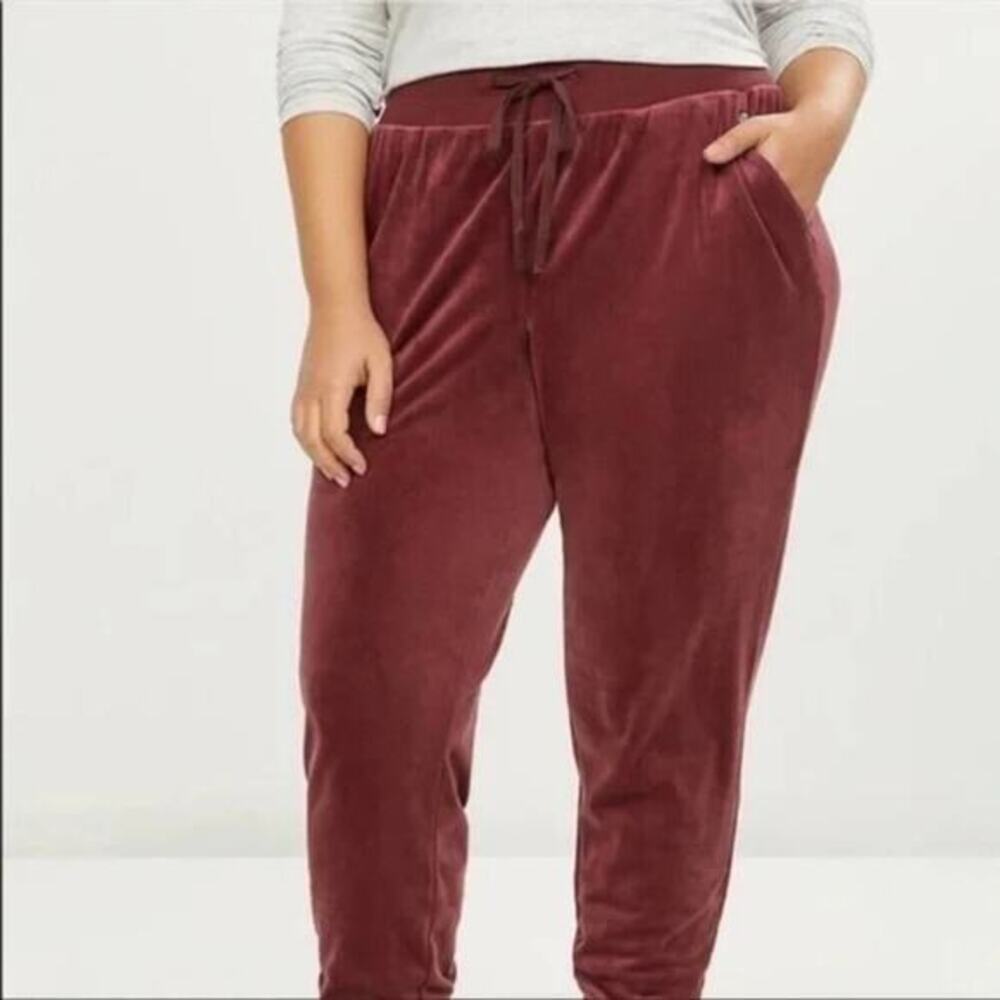 Lane Bryant Livi Velvet burgundy stretch joggers plus size 30 32‎ 5X new - Picture 3 of 6
